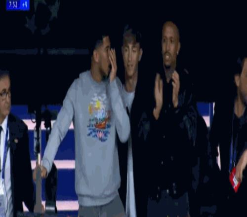 阿甲惊心动,负逆袭战,残阵出击挑,永利皇宫app,永利皇宫app官网入口,永利皇宫app官网首页,永利皇宫app官网